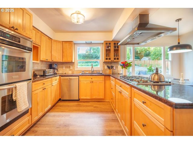 6220 Sw SPRUCE Ave, Beaverton, OR 97005