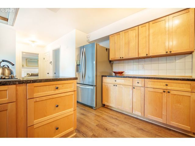 6220 Sw SPRUCE Ave, Beaverton, OR 97005