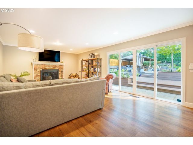 6220 Sw SPRUCE Ave, Beaverton, OR 97005