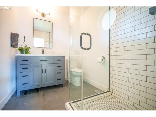 6220 Sw SPRUCE Ave, Beaverton, OR 97005