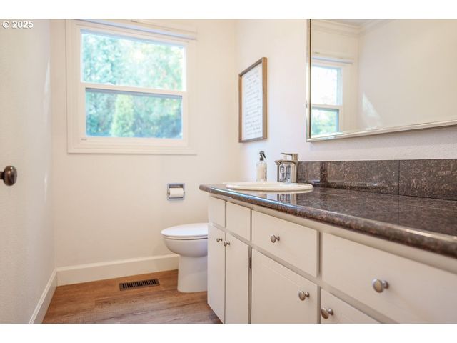 6220 Sw SPRUCE Ave, Beaverton, OR 97005