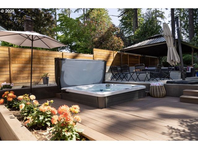 6220 Sw SPRUCE Ave, Beaverton, OR 97005