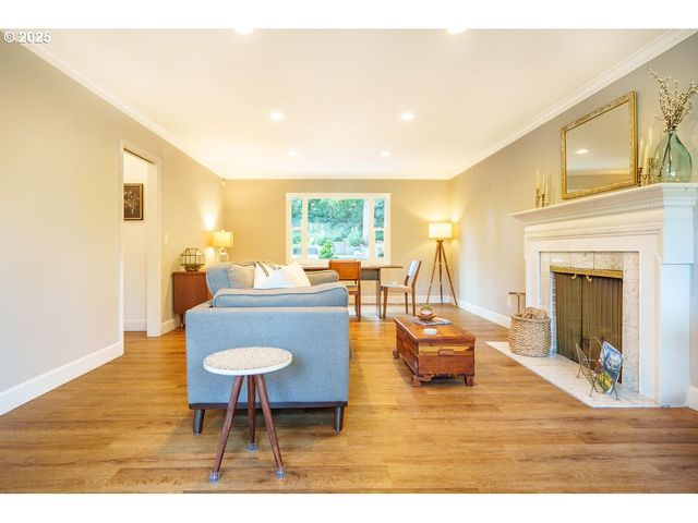 6220 Sw SPRUCE Ave, Beaverton, OR 97005