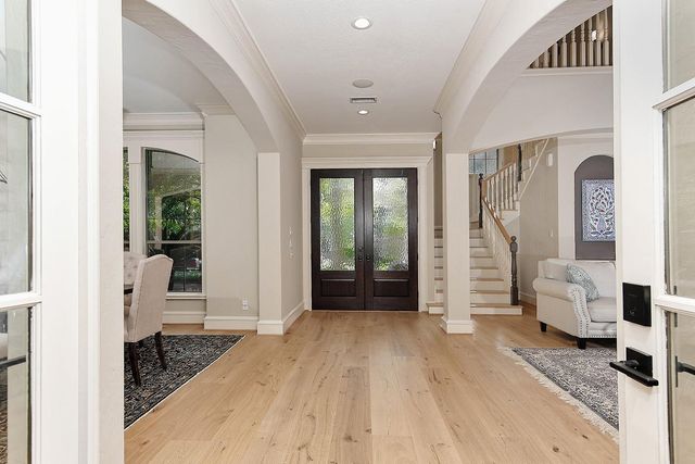 19 Hunnewell Way, The Woodlands, TX 77382
