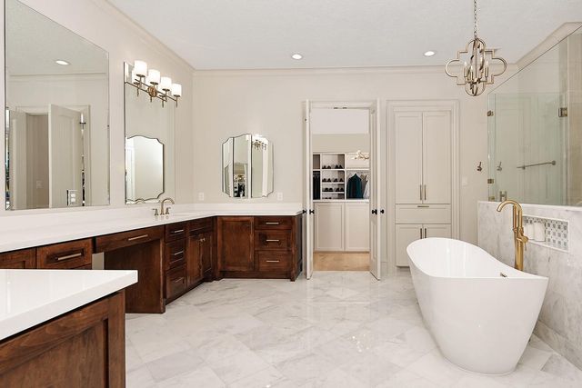 19 Hunnewell Way, The Woodlands, TX 77382
