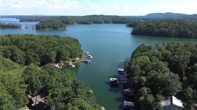 40 Oriole Drive SE, White, GA 30184