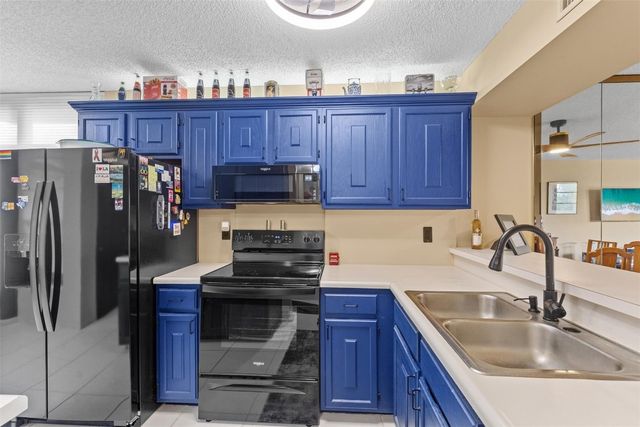 5836 Coral Lake Drive 312, Margate, FL 33063