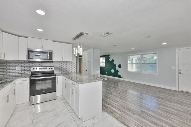 12870 101ST WAY, Largo, FL 33773