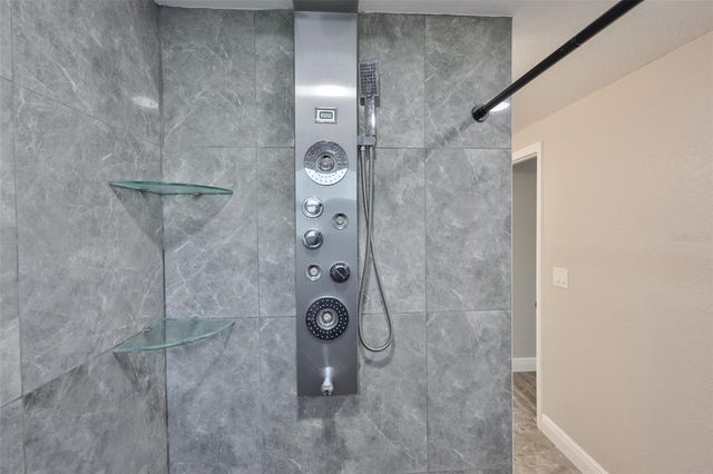 12870 101ST WAY, Largo, FL 33773