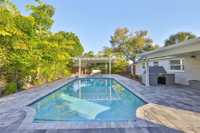 12870 101ST WAY, Largo, FL 33773