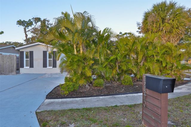 12870 101ST WAY, Largo, FL 33773