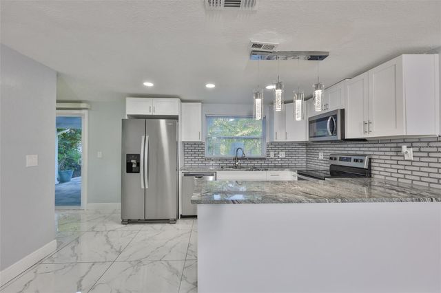 12870 101ST WAY, Largo, FL 33773