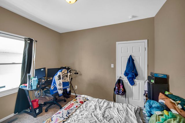 6333 Monroe Avenue, Hammond, IN 46324