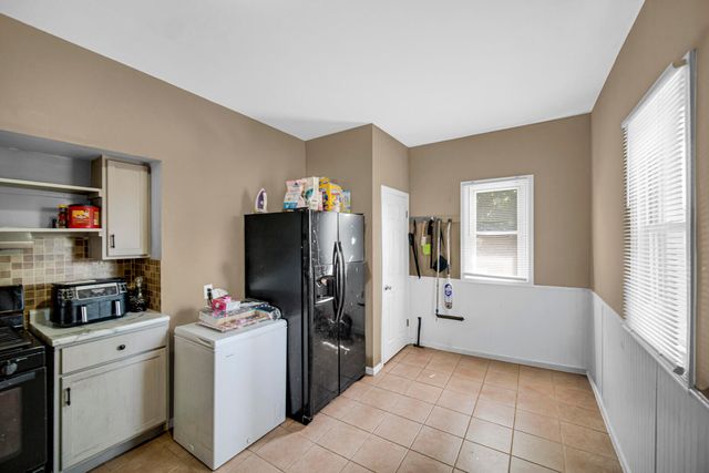 6333 Monroe Avenue, Hammond, IN 46324