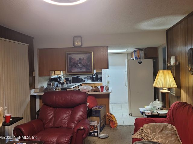 11537 MONTEGO BAY Drive W, Jacksonville, FL 32218