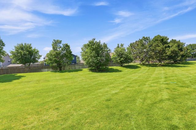 10563 64th Lane NE, Albertville, MN 55301