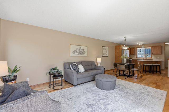 10563 64th Lane NE, Albertville, MN 55301