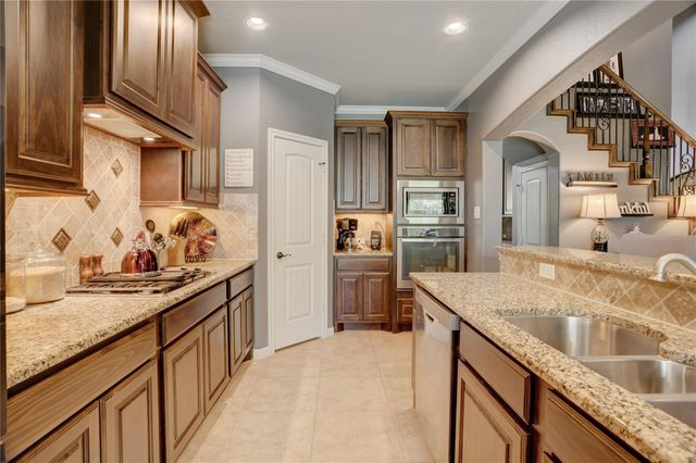 11007 Arthurian Dream Court, Tomball, TX 77375