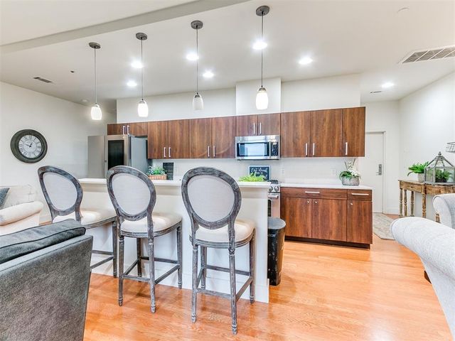 241 NE 4th Street 3, Oklahoma City, OK 73104