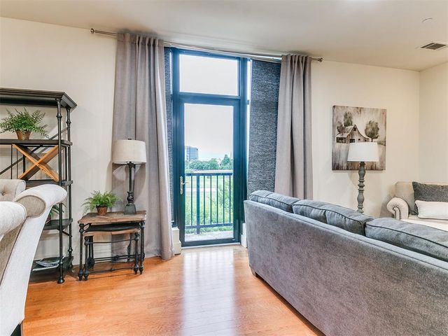 241 NE 4th Street 3, Oklahoma City, OK 73104