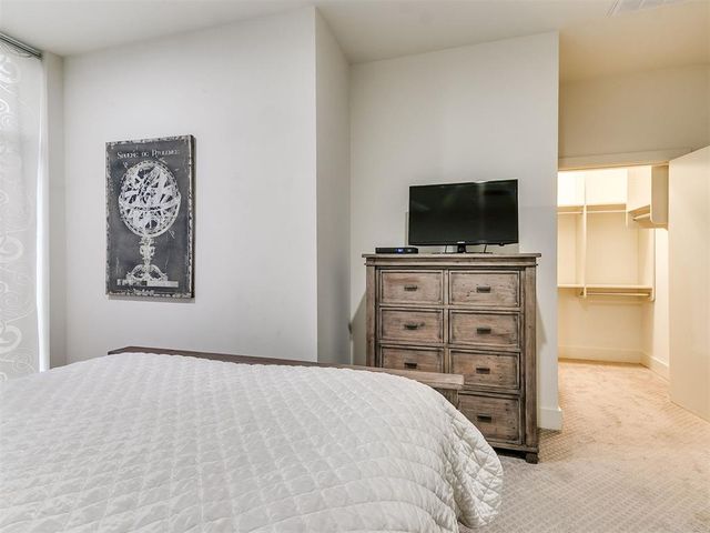 241 NE 4th Street 3, Oklahoma City, OK 73104