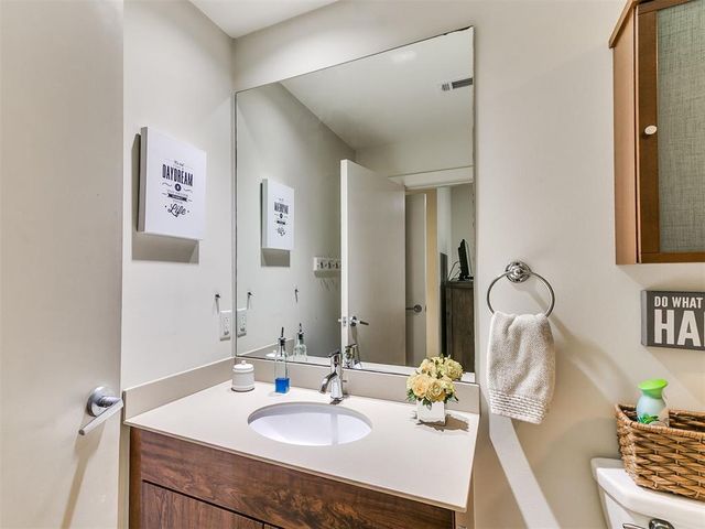 241 NE 4th Street 3, Oklahoma City, OK 73104