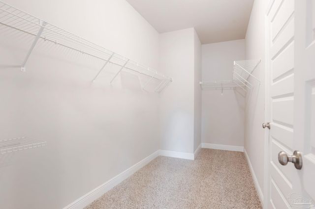 8016 Woodbrook Rd, Pensacola, FL 32526