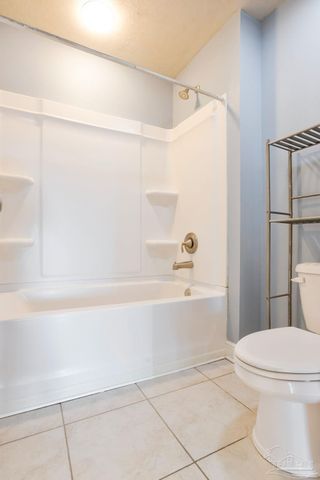 8016 Woodbrook Rd, Pensacola, FL 32526