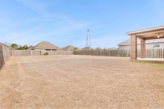 8016 Woodbrook Rd, Pensacola, FL 32526