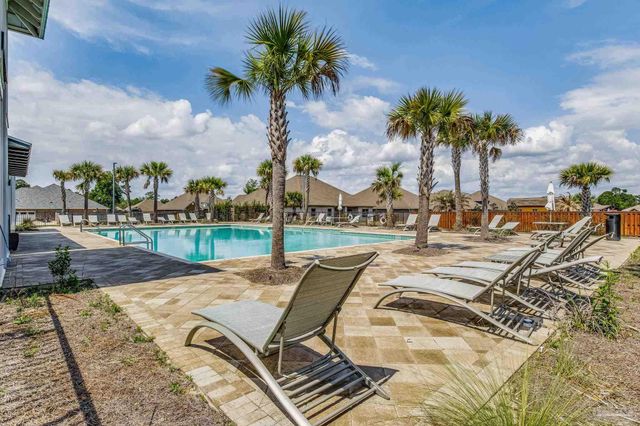 8016 Woodbrook Rd, Pensacola, FL 32526