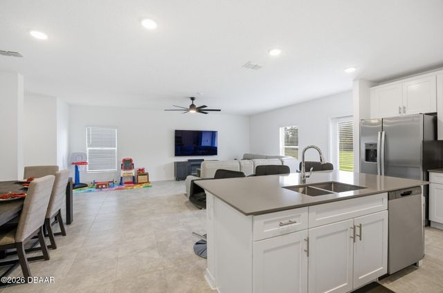 1251 Sand Trap Court, Daytona Beach, FL 32124