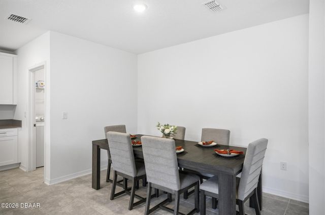 1251 Sand Trap Court, Daytona Beach, FL 32124