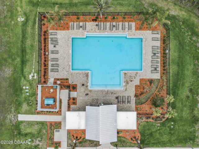 1251 Sand Trap Court, Daytona Beach, FL 32124