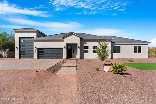 19622 W PASADENA Avenue, Litchfield Park, AZ 85340