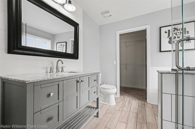 51768 Leshan Drive, Chesterfield Township, MI 48047