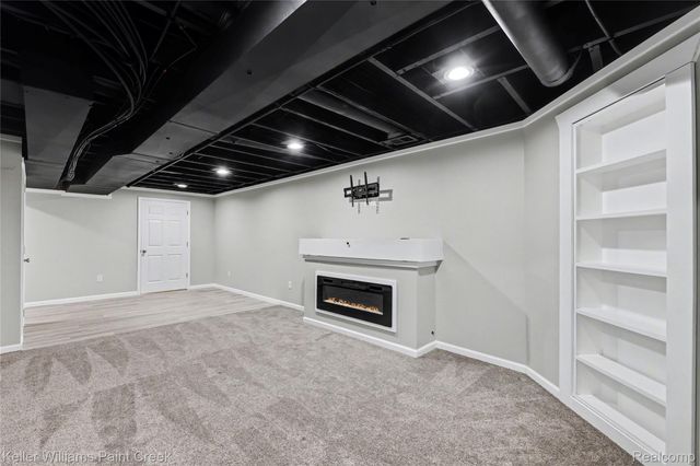 51768 Leshan Drive, Chesterfield Township, MI 48047