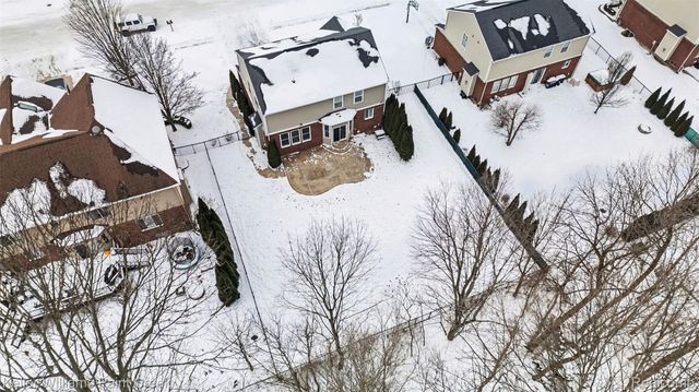 51768 Leshan Drive, Chesterfield Township, MI 48047