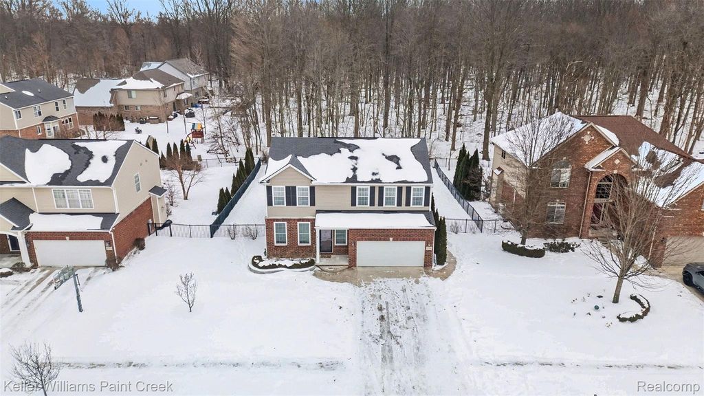 51768 Leshan Drive, Chesterfield Township, MI 48047