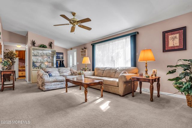 5 Navajo Drive, Waretown, NJ 08758