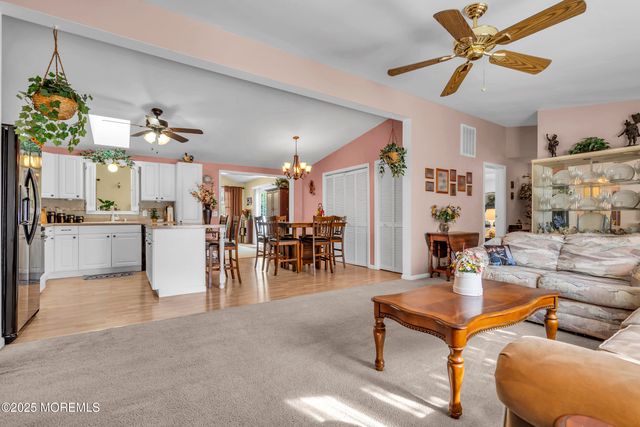 5 Navajo Drive, Waretown, NJ 08758