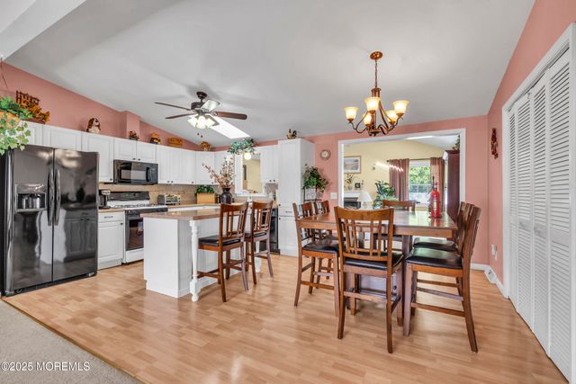 5 Navajo Drive, Waretown, NJ 08758