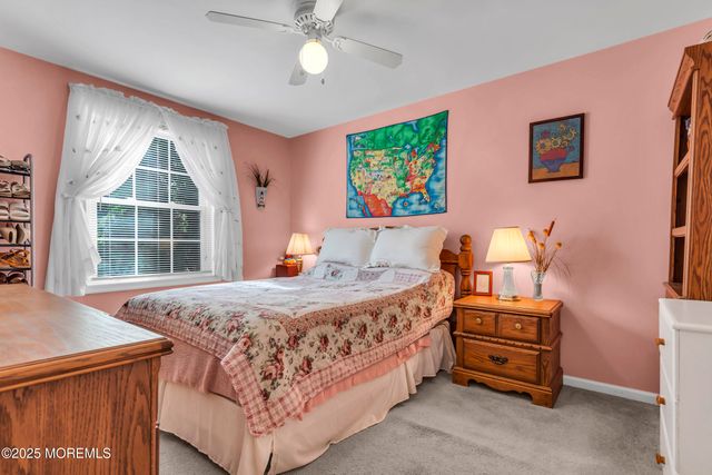 5 Navajo Drive, Waretown, NJ 08758
