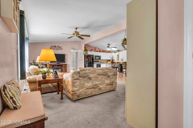 5 Navajo Drive, Waretown, NJ 08758
