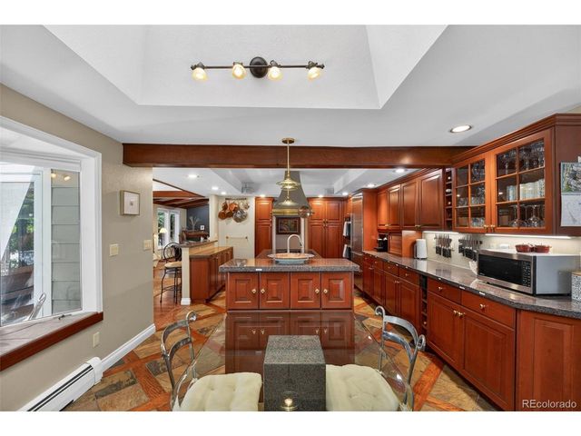 1820 Glen Ayr Dr, Lakewood, CO 80215