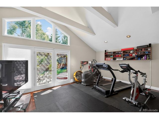 1820 Glen Ayr Dr, Lakewood, CO 80215