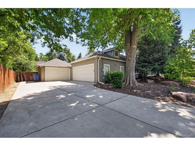 1820 Glen Ayr Dr, Lakewood, CO 80215