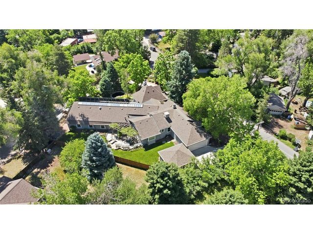 1820 Glen Ayr Dr, Lakewood, CO 80215