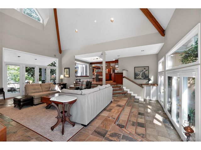 1820 Glen Ayr Dr, Lakewood, CO 80215