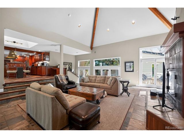 1820 Glen Ayr Dr, Lakewood, CO 80215