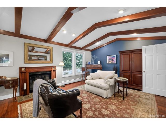 1820 Glen Ayr Dr, Lakewood, CO 80215